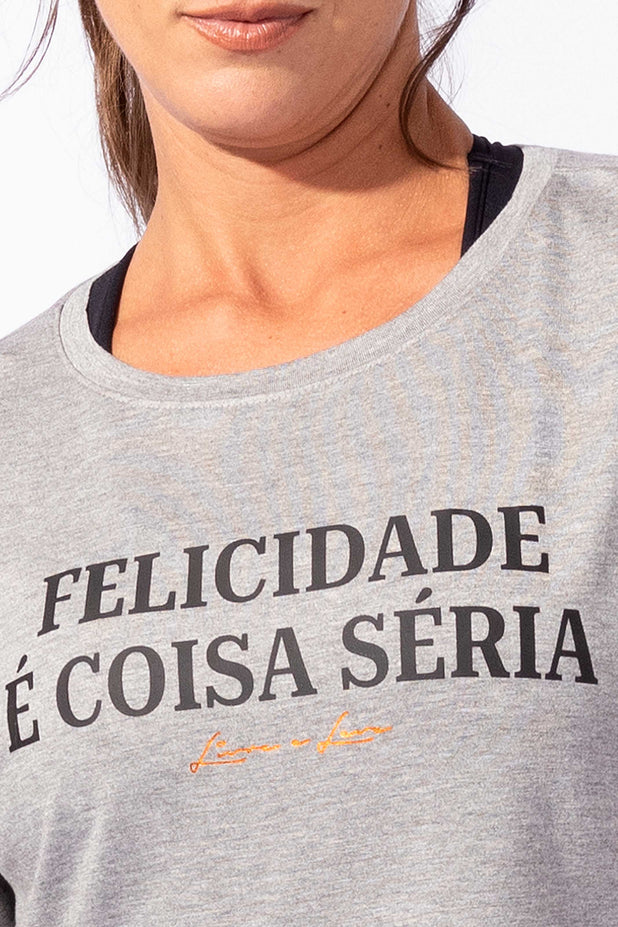 Cropped T-Shirt Mescla Felicidade é Coisa Séria