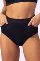 Calcinha Hot Pants com Bolso Textura Preta