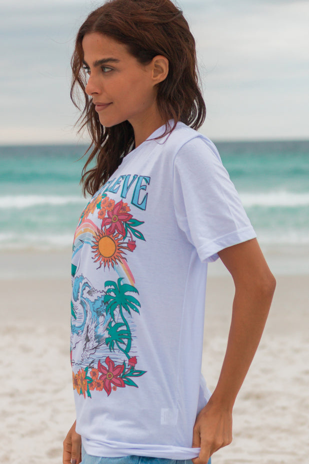 T-Shirt Branca Marés Tropicais