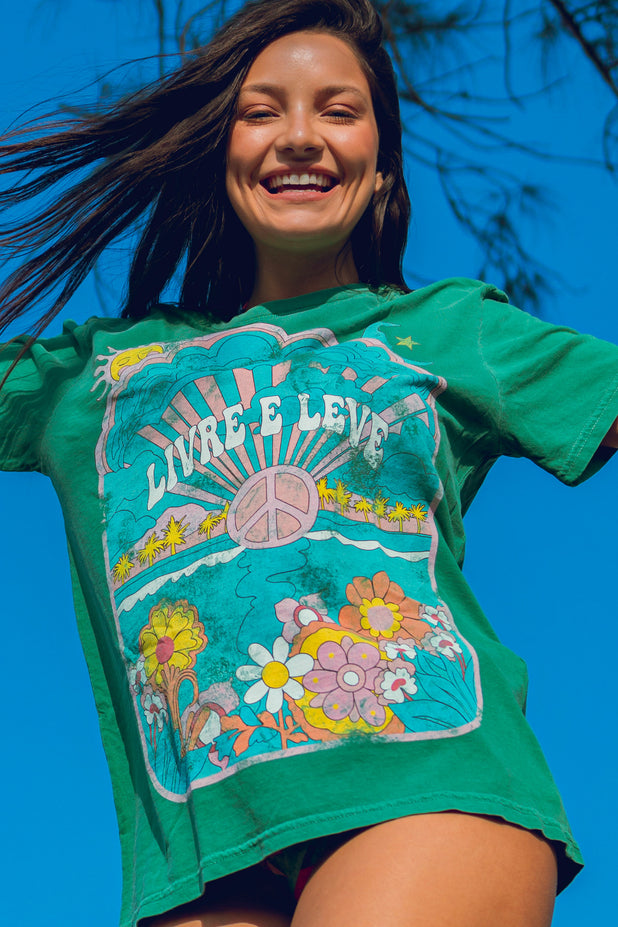 T-Shirt Verde Flores Hippie