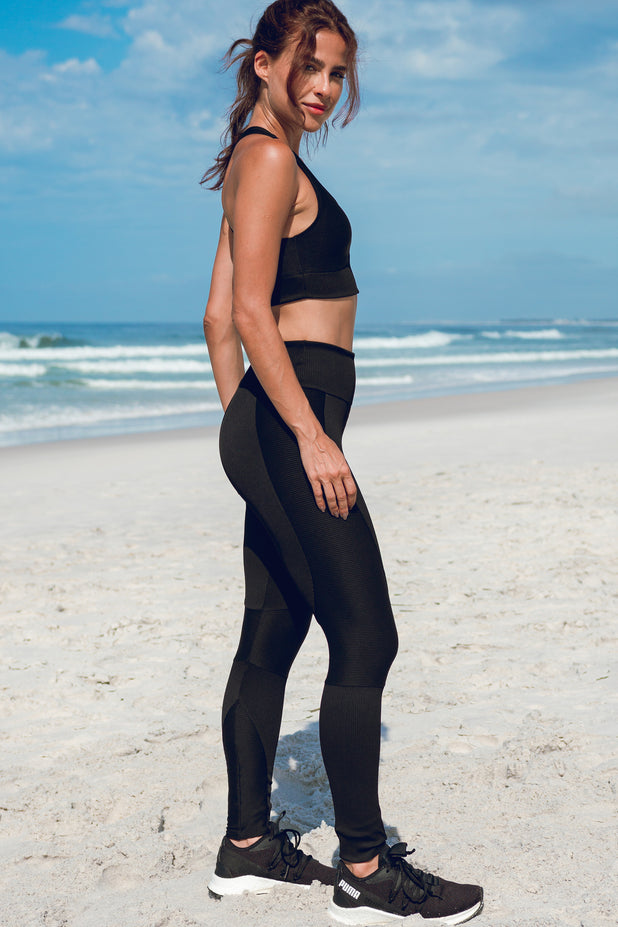 Conjunto Legging com Recorte Canelado Preto