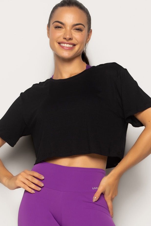 Cropped T-shirt Preto