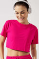 Cropped T-Shirt de Poliamida Rosa